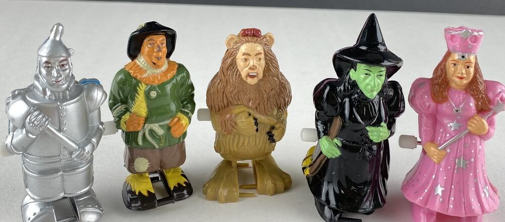 Vintage Wizard of Oz Wind Up Toy Figures Lot of 5 Tin Man Scarecrow Lion Witch